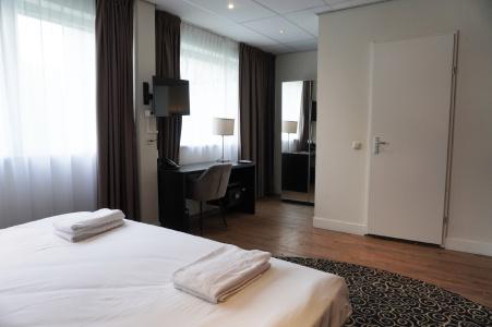 New West Inn Amsterdam - 36