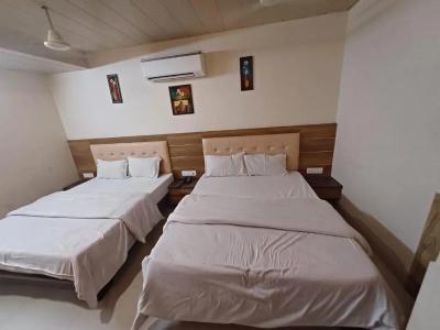Star Inn - 44