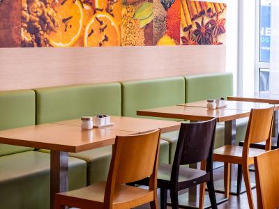 ibis Aachen Hauptbahnhof - 44