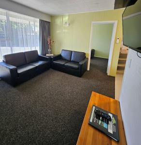 Scenicland Motels - 33