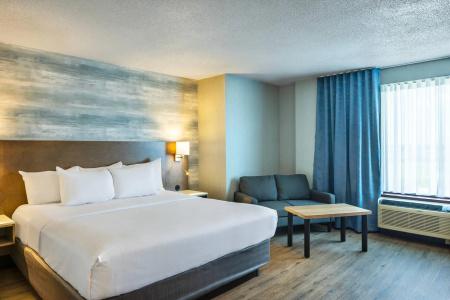 Quality Inn & Suites - 73