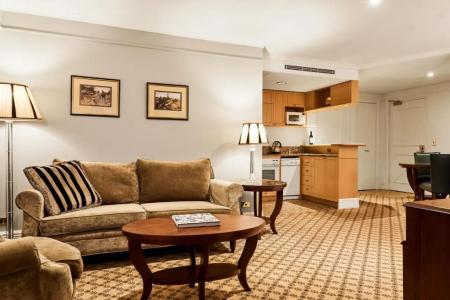 Stamford Plaza - 59
