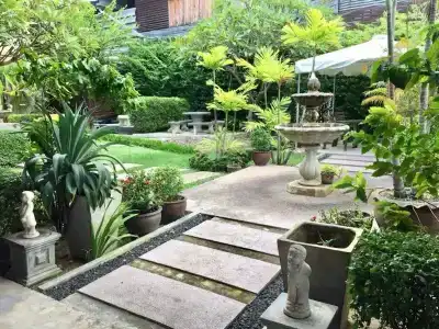 Srisomthai - 19