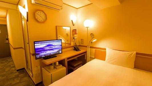 Toyoko Inn Sakae - 57