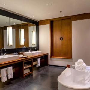 The St. Regis Lhasa Resort - 55