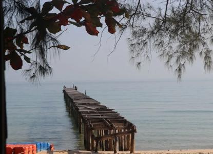 Sandy Beach Bungalows - 12