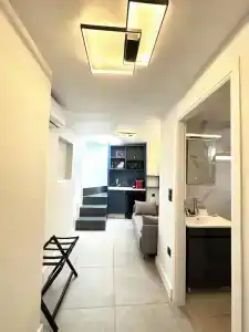 Step One | Luxury Suites right in the heart of Acropolis next to metro station - 94