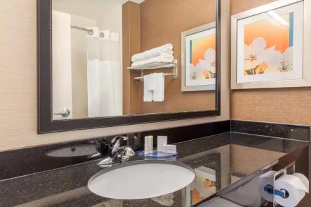 Fairfield Inn & Suites - 30