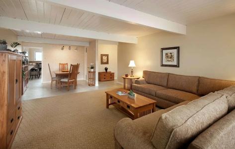Best Western Plus - 137