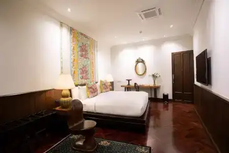 The Bridge An Eclectic Luxotel - 64