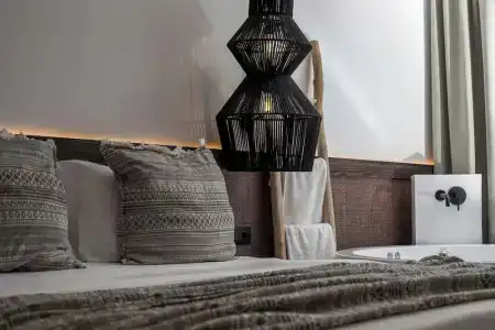 Vanik Suites - 39