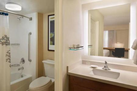 Residence Inn by Marriott Airport - 45