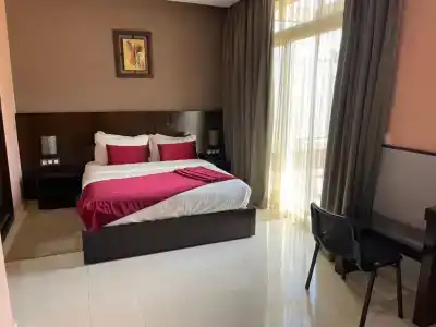 La Capitale - 33