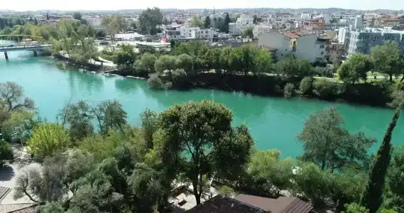 River - 0