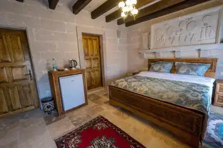 Underground Cave Suites - 80