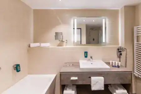 Park Inn by Radisson Neumarkt - 54