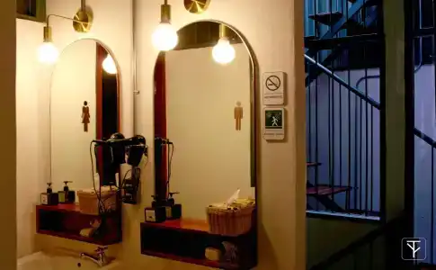 T-Boutique Hostel - Hua Lamphong - 9