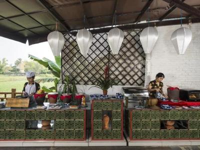 Thien Thanh Boutique - 30
