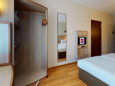 Ibis Al Barsha - 11