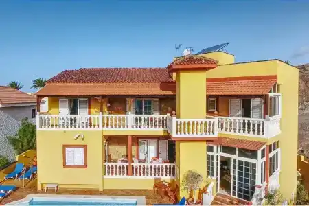 La Colina - 0