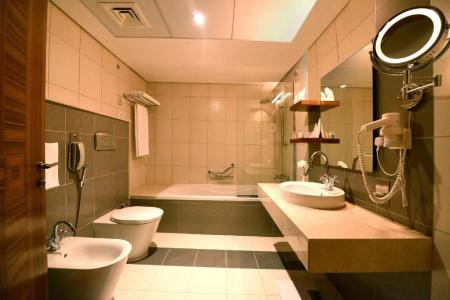 City Seasons Al Hamra - 42