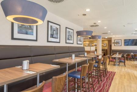 Hilton Garden Inn Ras Al Khaimah - 12