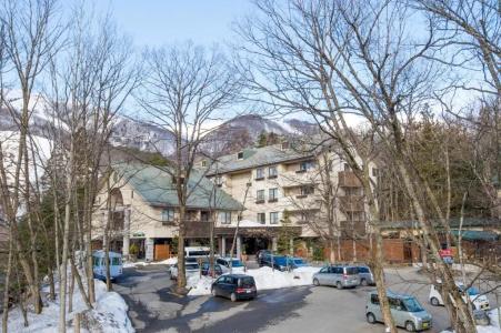 Hakuba Mominoki - 65