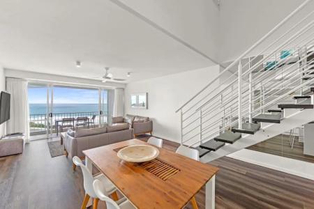 La Mer Sunshine Beachfront - 40