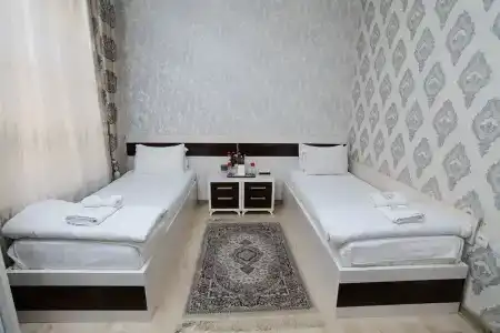 Saroy Palace - 8
