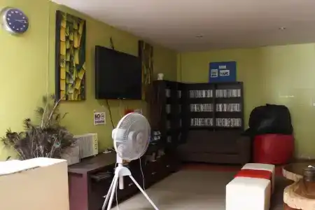 OYO 1054 Phuket Backpacker Hostel - 13
