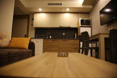 Golden World Suite - 21