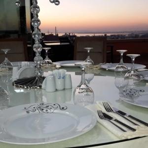 Emsa Palace - 20