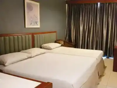 Harbour Inn - 16