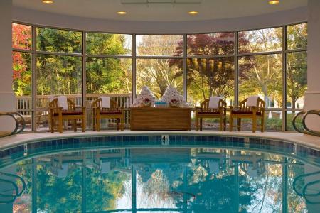 Renaissance Charlotte SouthPark - 11