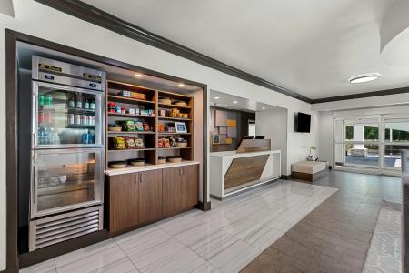 Holiday Inn Express Island, An Ihg - 45