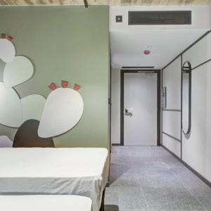 Ibis Styles - 48