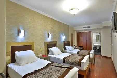 Grand Madrid - 19