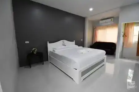 Phuket Nonnita Boutique Resort - 76