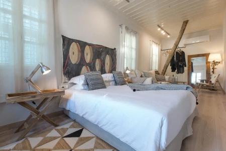 Amymone Suites - 185