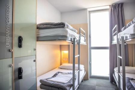 Urbany Hostel Barcelona - 38