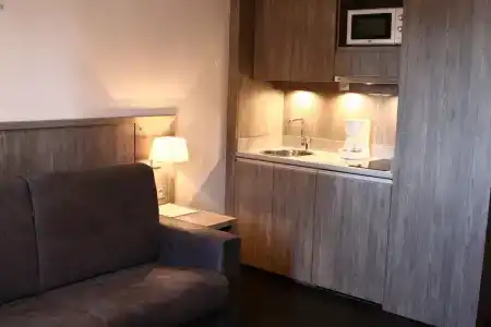 Adonis Ajaccio - Hôtel Albion - 38