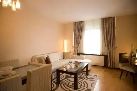 Surmeli Istanbul - 75