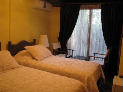 Kybele Gocek - 1