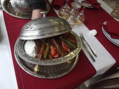 ARSLANLAR KONAĞI - 10
