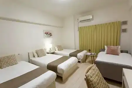 nedoco Osaka West - 14