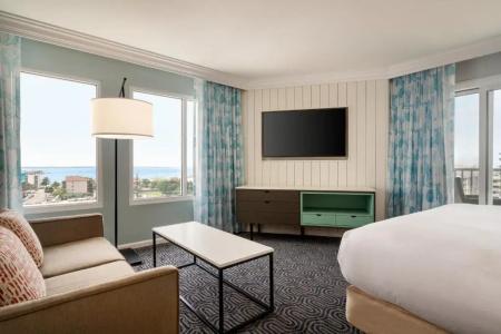 DoubleTree by Hilton Ocean City Oceanfront - 191