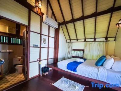 Baan Thong Ching - 24