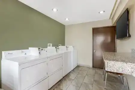 Best Western InnSuites Tucson Foothills & Suites - 31