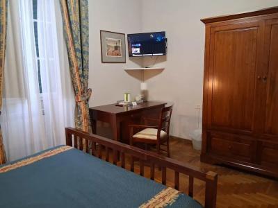 Tourist House - 95