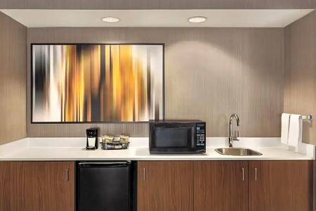 Courtyard by Marriott - 51